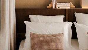 Room - Suites 1BR / 4P / AC Apartment - Sentier 02 (Ile de france)