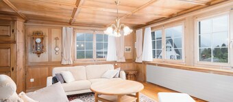 Twin Room near Glarus, Desk & Parking