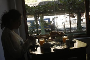 Dining - Seven Machupicchu (Aguascalientes)