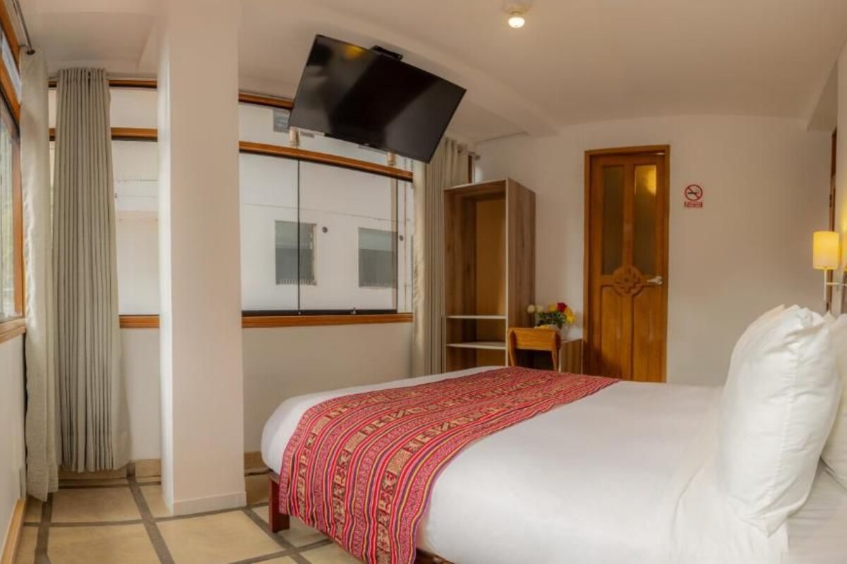 Classic Double Room, Mountain View | Free WiFi