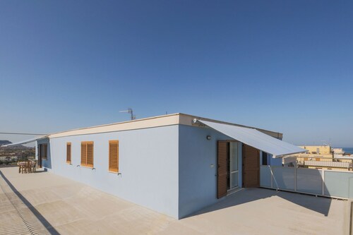Panorama 180 - Vacation Penthouse in Grottammare