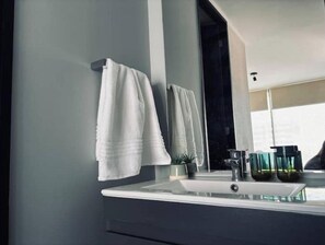 Unclassified image, 5 of 47, button - Vrbo Property (Santiago)