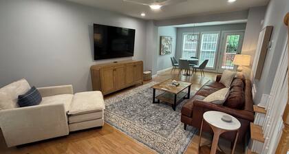 Modern 3 Bedroom Lindley Park Home - Central Location - Sleeps 7 - EV Charger