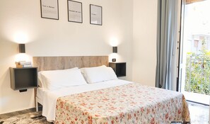 Room - Vrbo Property (Pineto)