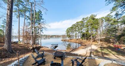 Sunset Haus | Lake Sinclair | Private Beach | Lake