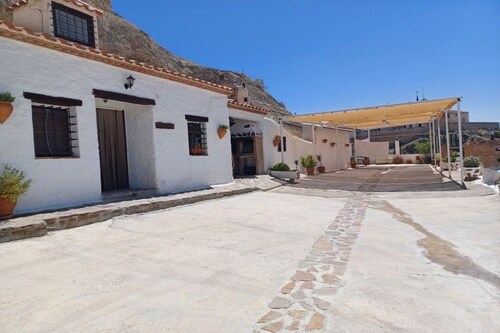 La Mina Cave House in Castilléjar
