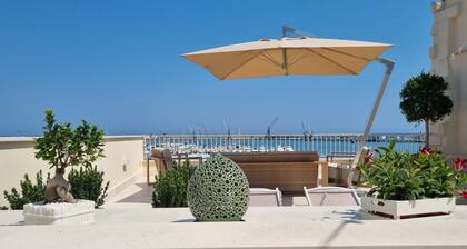 Modè, holiday home with panoramic sea view terrace