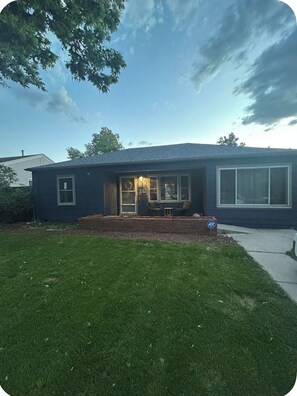 Exterior - Cozy Home with Large Yard (Aurora)