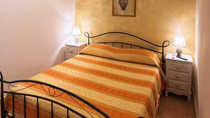 Unclassified image, 2 of 13, button - Vrbo Property (Noto)