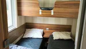 Unclassified image, 3 of 11, button - Vrbo Property (Ivry-la-Bataille)