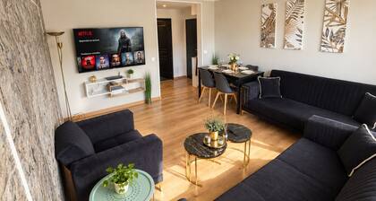 Charming 3-bedroom apartment in cool Bihorel neighborhood