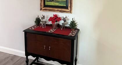 3-bedroom house in Imperial, NE with cool AC! Near lake and hunting.