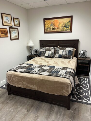3-bedroom house in Imperial, NE with cool AC! Near lake and hunting.