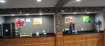 Empire Inn & Suites Muncie -Ball State University