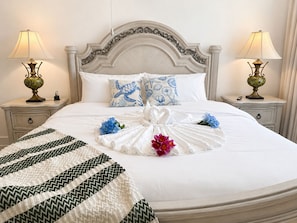 Iron/ironing board, WiFi, bed sheets - 30A Family Townhome | 2 Kings • Arcades • Sleeps 9 (Santa Rosa Beach)
