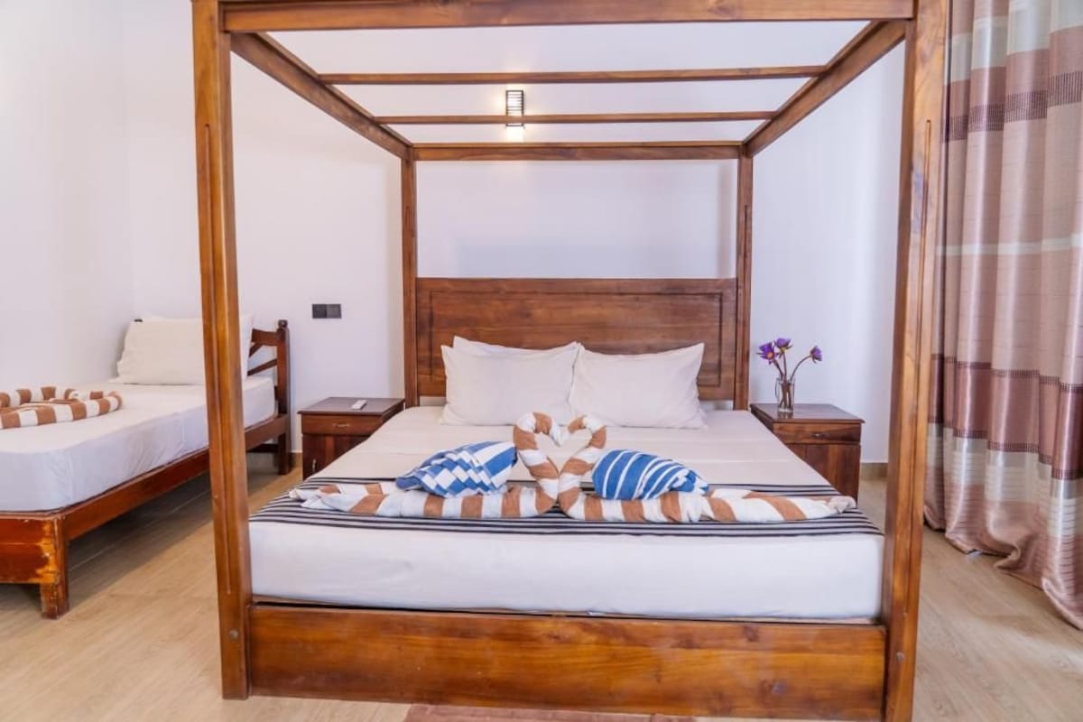 Deluxe-Zimmer, Balkon, Blick auf den Innenhof