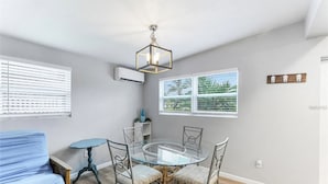 Unclassified image, 4 of 16, button - Bluetiful Gulf Coast Home (Venice)
