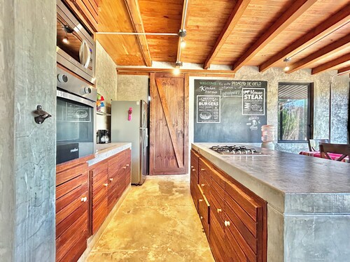 Pedacito de Cielo, a rustic, private retreat in Tapalpa.