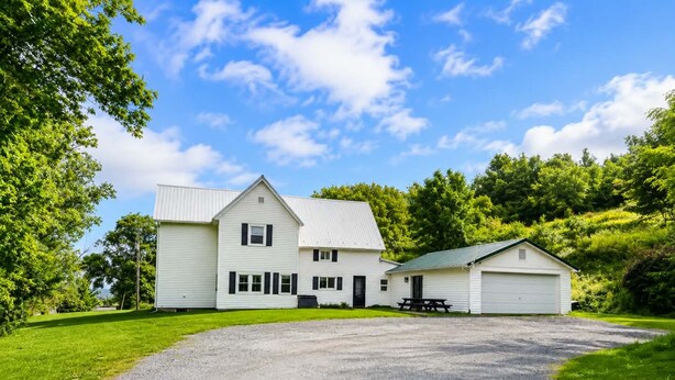 Exterior - The Hilltop Farmhouse — A Private Country Retreat (Madison)
