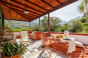 Unclassified image, 5 of 48, button - Vrbo Property (São Vicente)