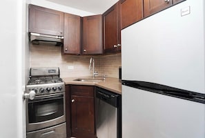 Private kitchen - Midtown East Oversized Studio (New York)