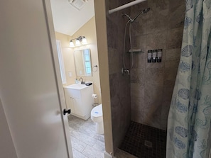 Bathroom - 🌴 Beach Escape Collection | Sleeps Up to 8 (Treasure Island)
