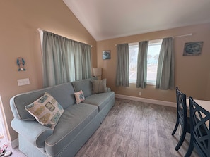 Living area - 🐾1 BR Beach Bungalow | Pet Friendly | Unit 9 (Treasure Island)