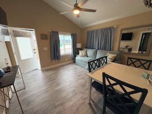 Living area - 🏡 Beach Bungalow Collection | Sleeps 24 (Treasure Island)