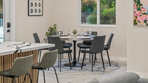 Superior Villa | Dining - Modern North Miami Oasis Heated Pool (Miami)