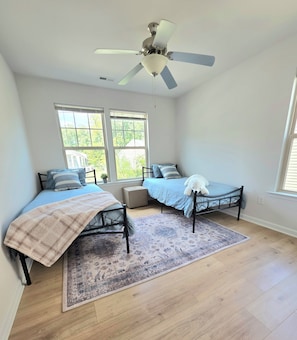 3 Schlafzimmer, Bügeleisen/Bügelbrett, kostenloses WLAN, Bettwäsche