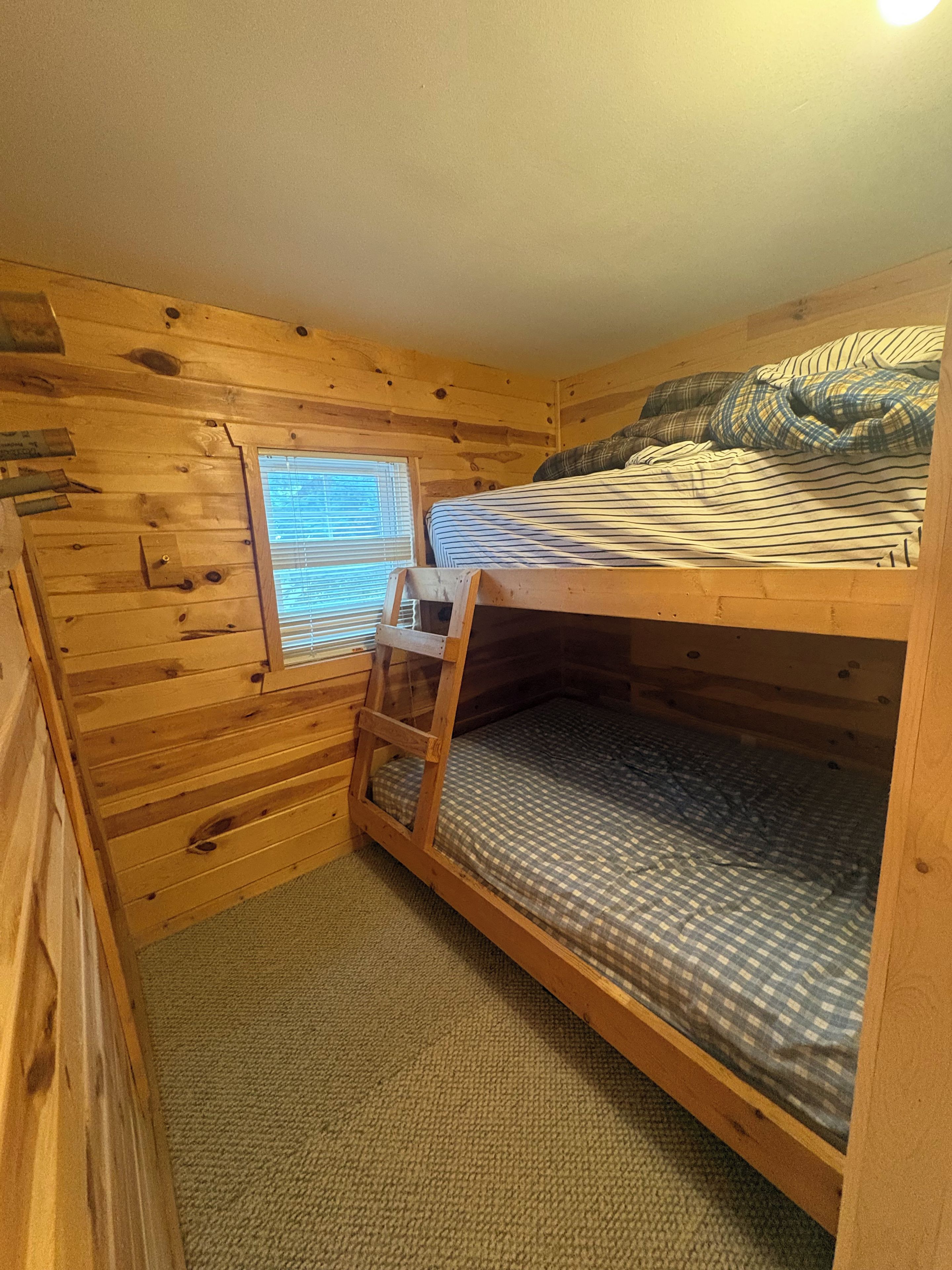 4 bedrooms