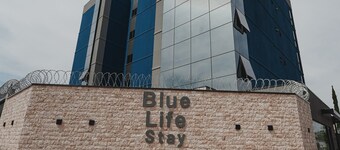 Blue Life Stay 111