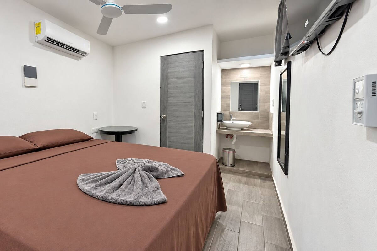 コンフォート ダブルルーム | WiFi (無料)