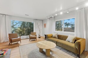 Kolmen hengen huone | Oleskelualue