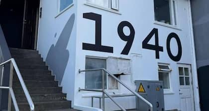 WHALE HOUSE