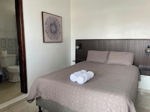 Unclassified image, 2 of 20, button - Trébol House Hostel (LA CEIBA)