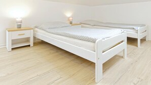 Room - Hotel Monaco (Náměšť nad Oslavou)