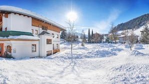View from property - Familotel Sonnberg Ferienanlage (Flachau)