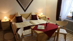 Room - Gasthof Hotel Post (Zwiefalten)