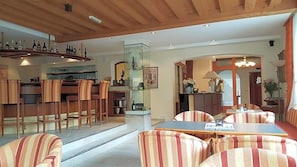 Khu sảnh