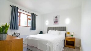 Room - The Residence Jaipur (York)
