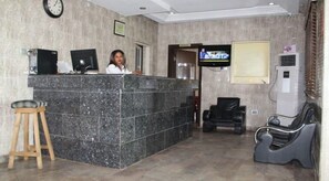 Lobby - Pacific Hotel AND Suites Salolo (Lagos)