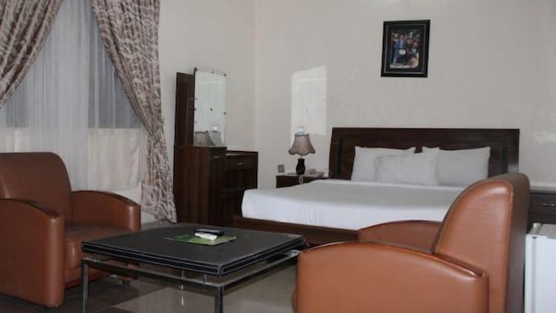 Unclassified image, 1 of 11, button - Pacific Hotel AND Suites Salolo (Lagos)