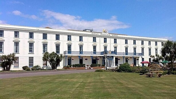 Unclassified image, 1 of 4, button - Royal Norfolk Hotel (Bognor Regis)