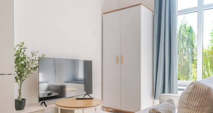 Silesian Harmony Apartment #1C