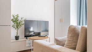 Unclassified image, 5 of 21, button - Silesian Harmony Apartment #1C (Katowice)