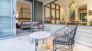 Room - Driftwood | 100m to Beach | Luxury Home (Agnes Water)