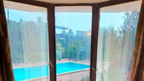 Room - Dhanhills Hotel (Mahabaleshwar)