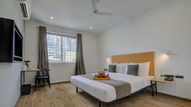 Ảnh chưa phân loại, 1 trong số 15 ảnh, nút