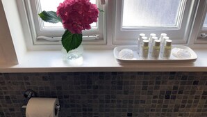 Room - Millie's Cottage (Braintree)